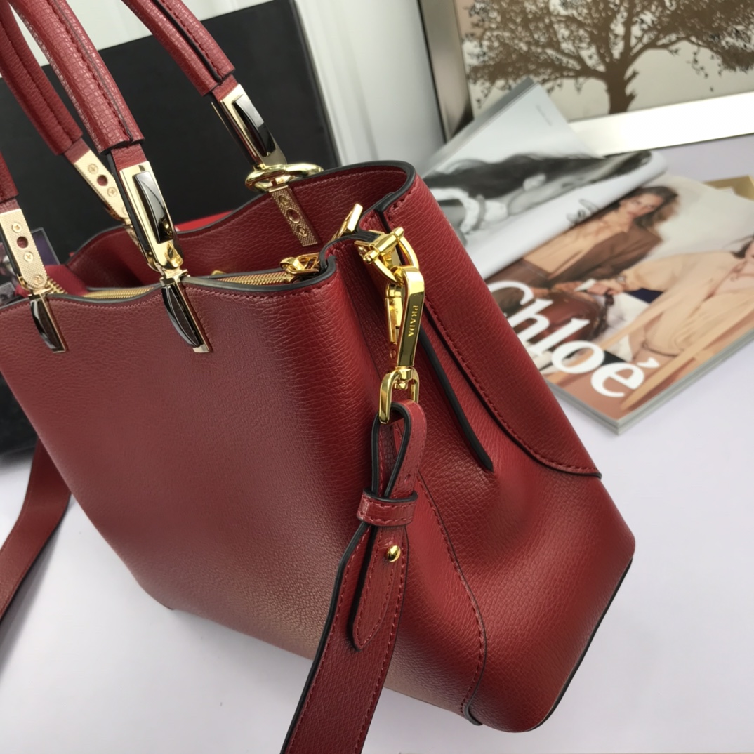 P*rada Top Bag 30*22*12cm