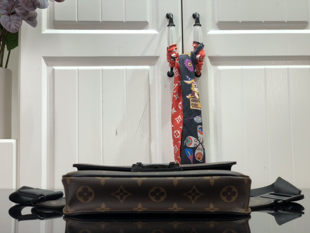 L*ouis V*uitton Bag Top Quality 21*15*4CM