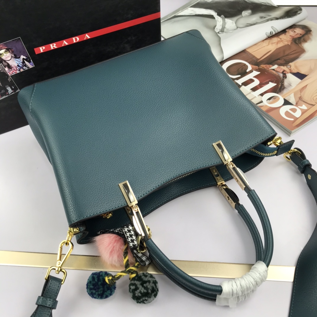 P*rada Top Bag 30*22*12cm