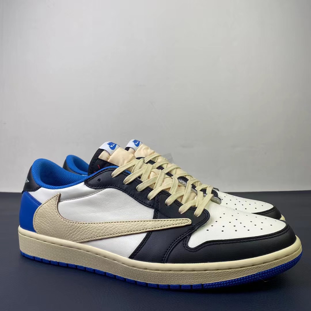 T*ravis S*cott x Fragment x Air Jordan 1 Low OG DM7866-140