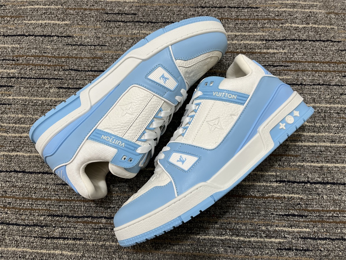 Men L*ouis V*uitton Top Sneakers