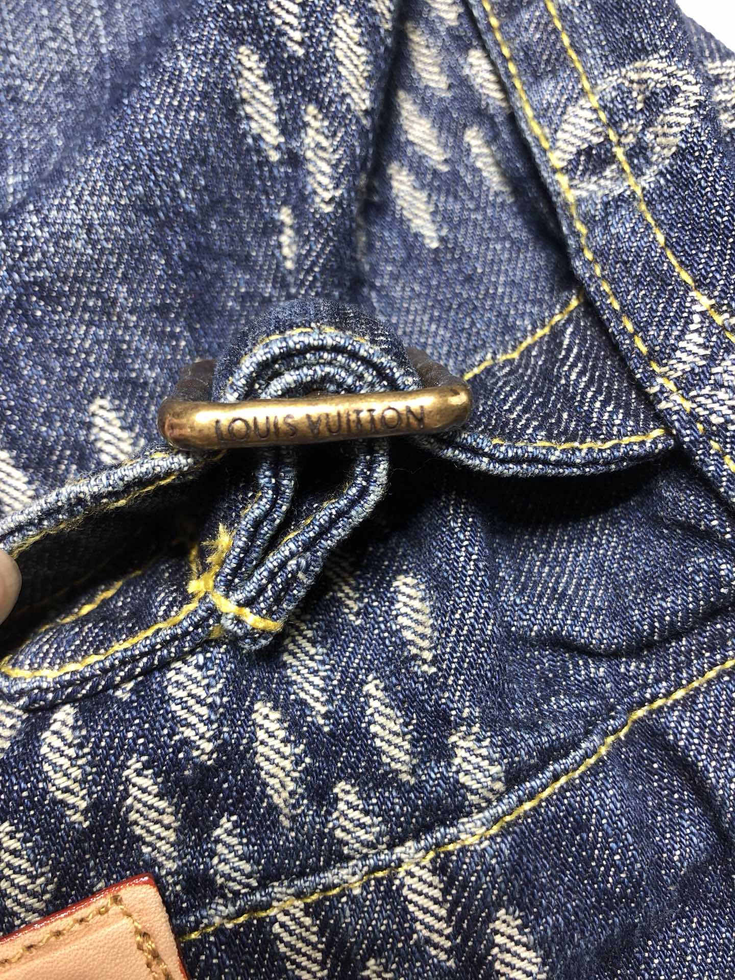 Men Jacket/Sweater Top Quality13