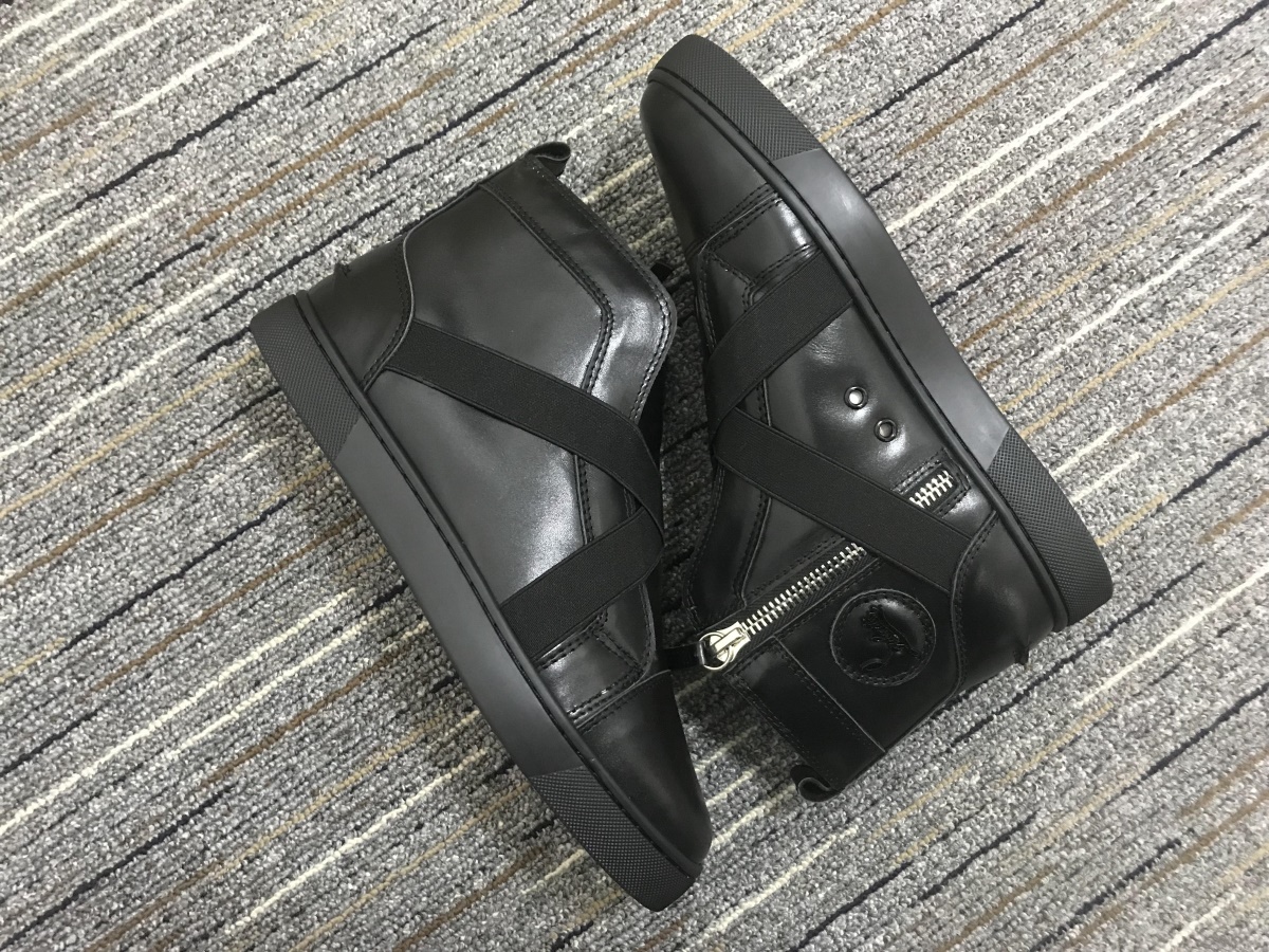 C*ristian L*uboutin Sneaker