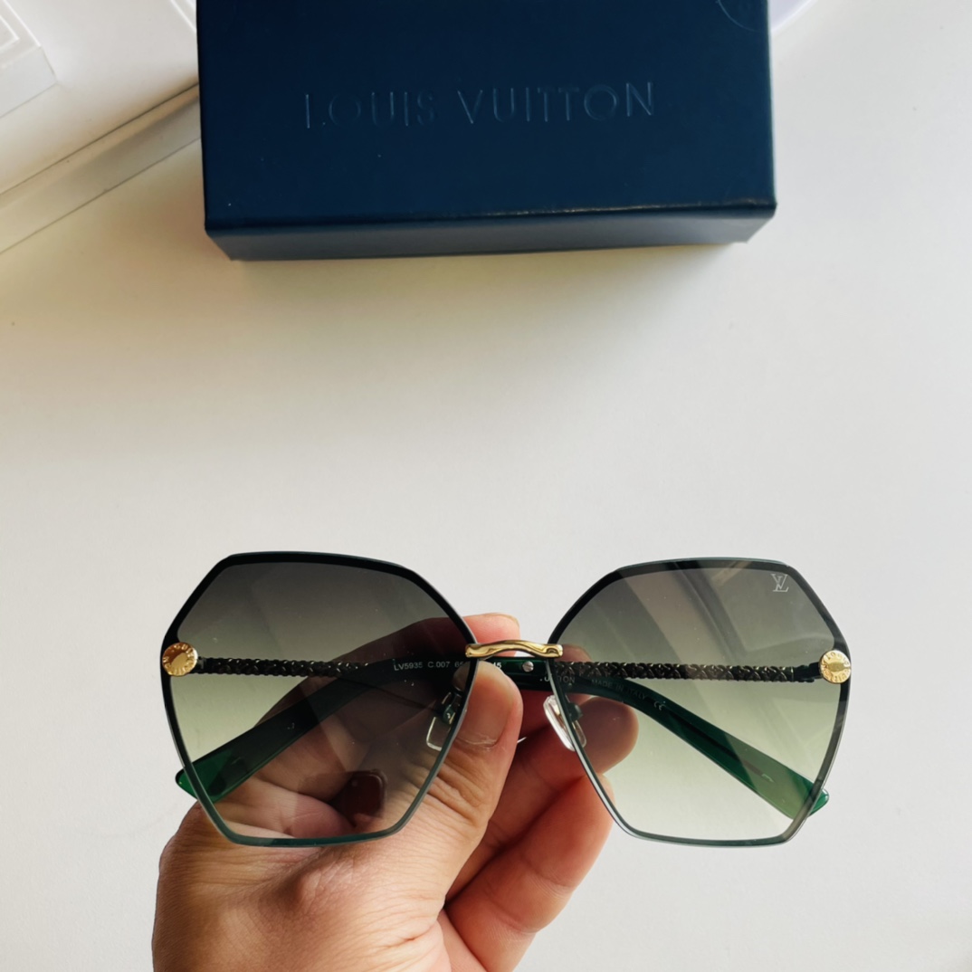 L*ouis V*uitton Glasses Top