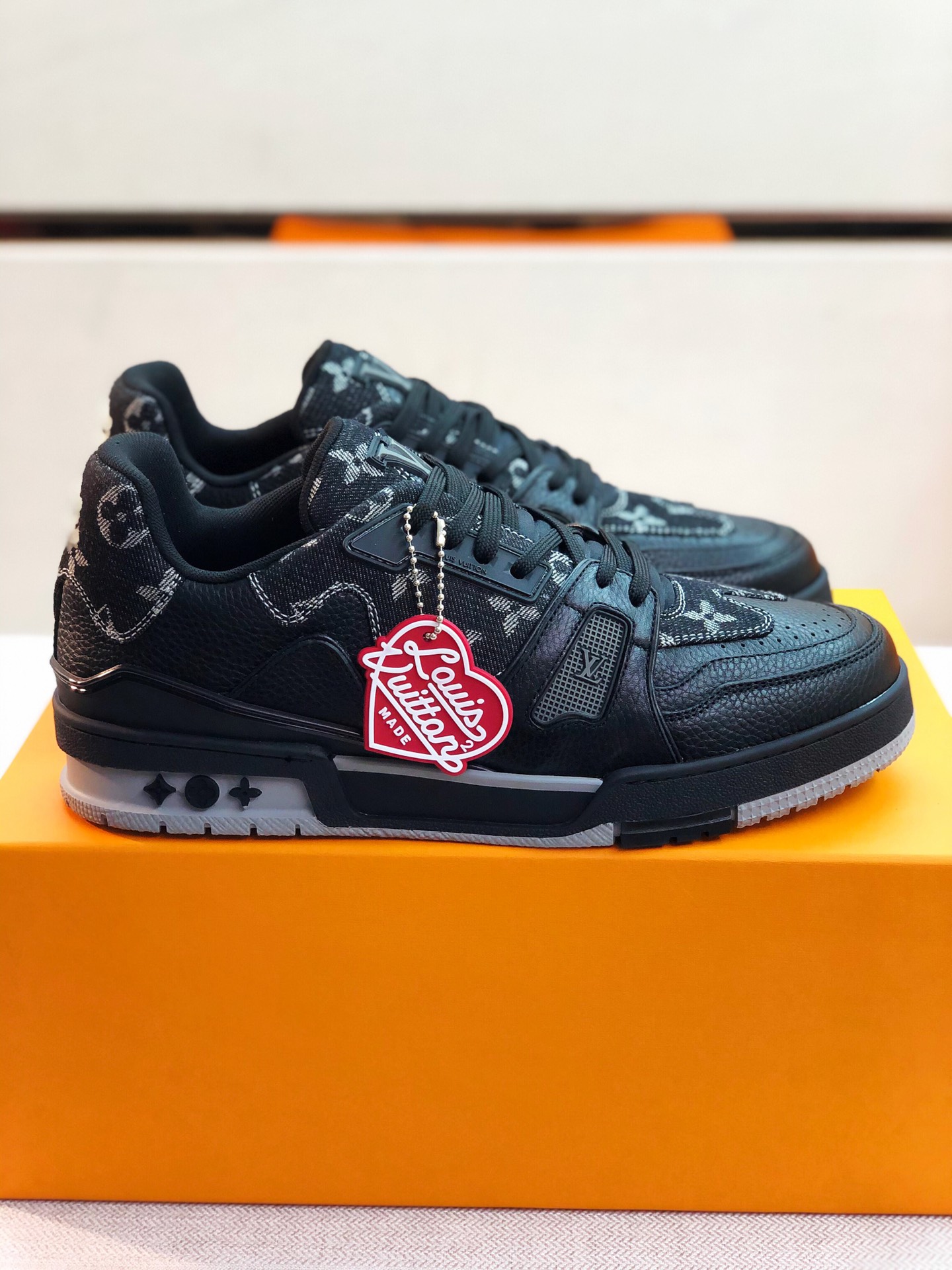 Men L*ouis V*uitton Top Sneaker