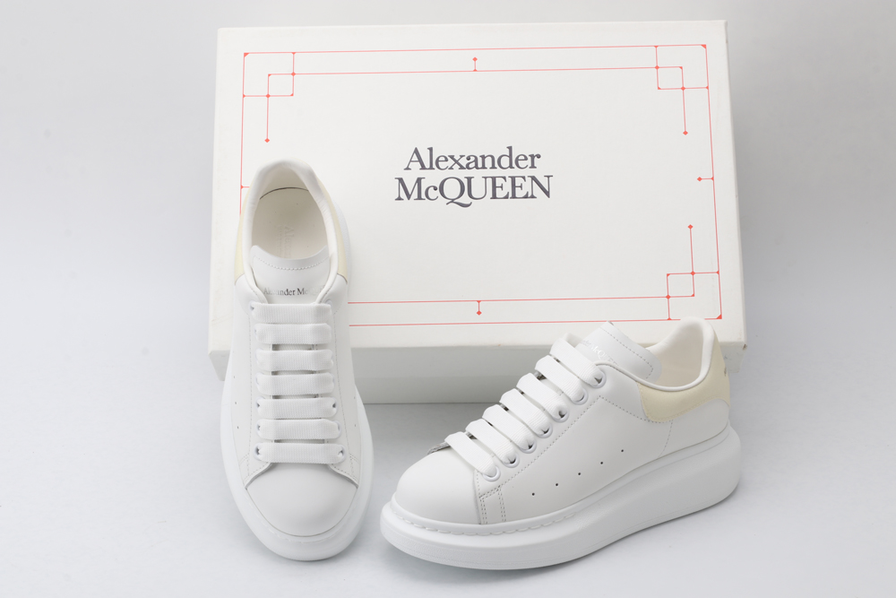 A*exander M*queen Sneaker