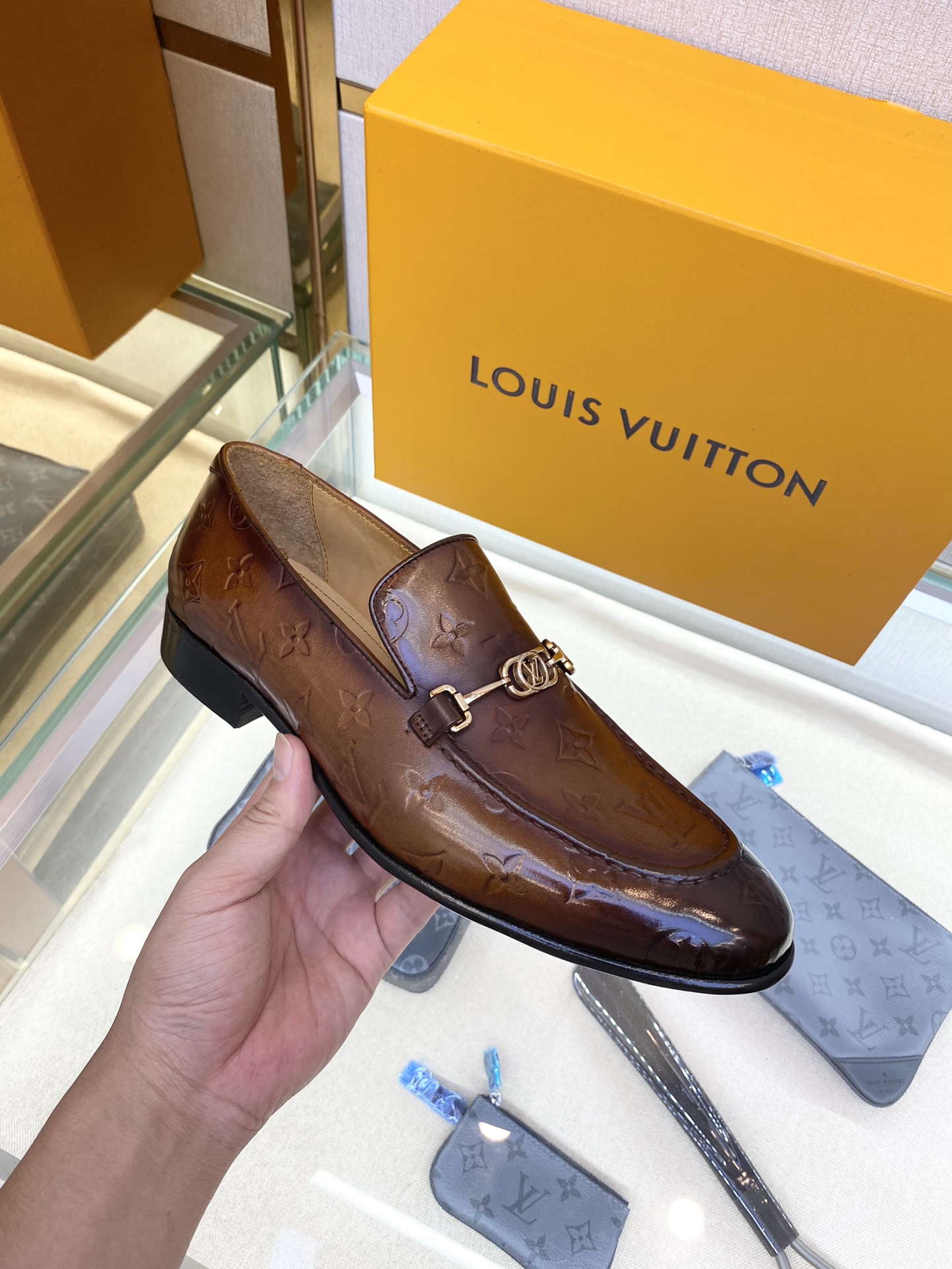 Men L*ouis V*uitton Top Sneaker