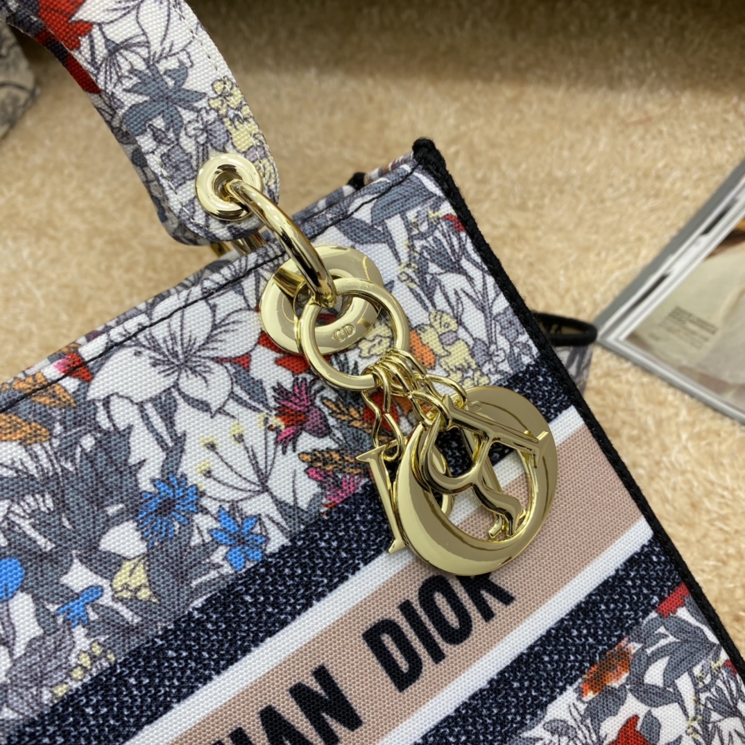 D*ior Top Bag 24*20*11cm