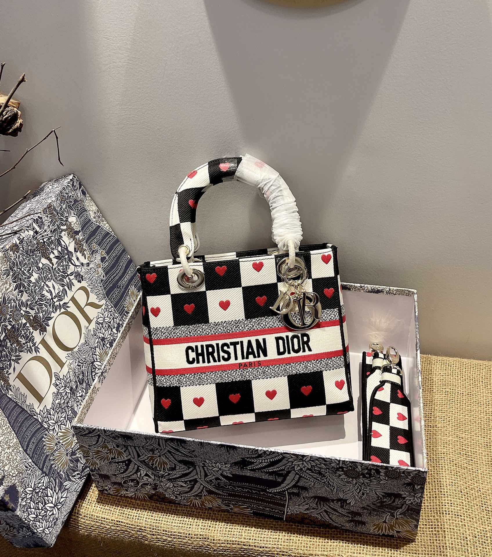 D*ior Top Bag 24*20*11cm