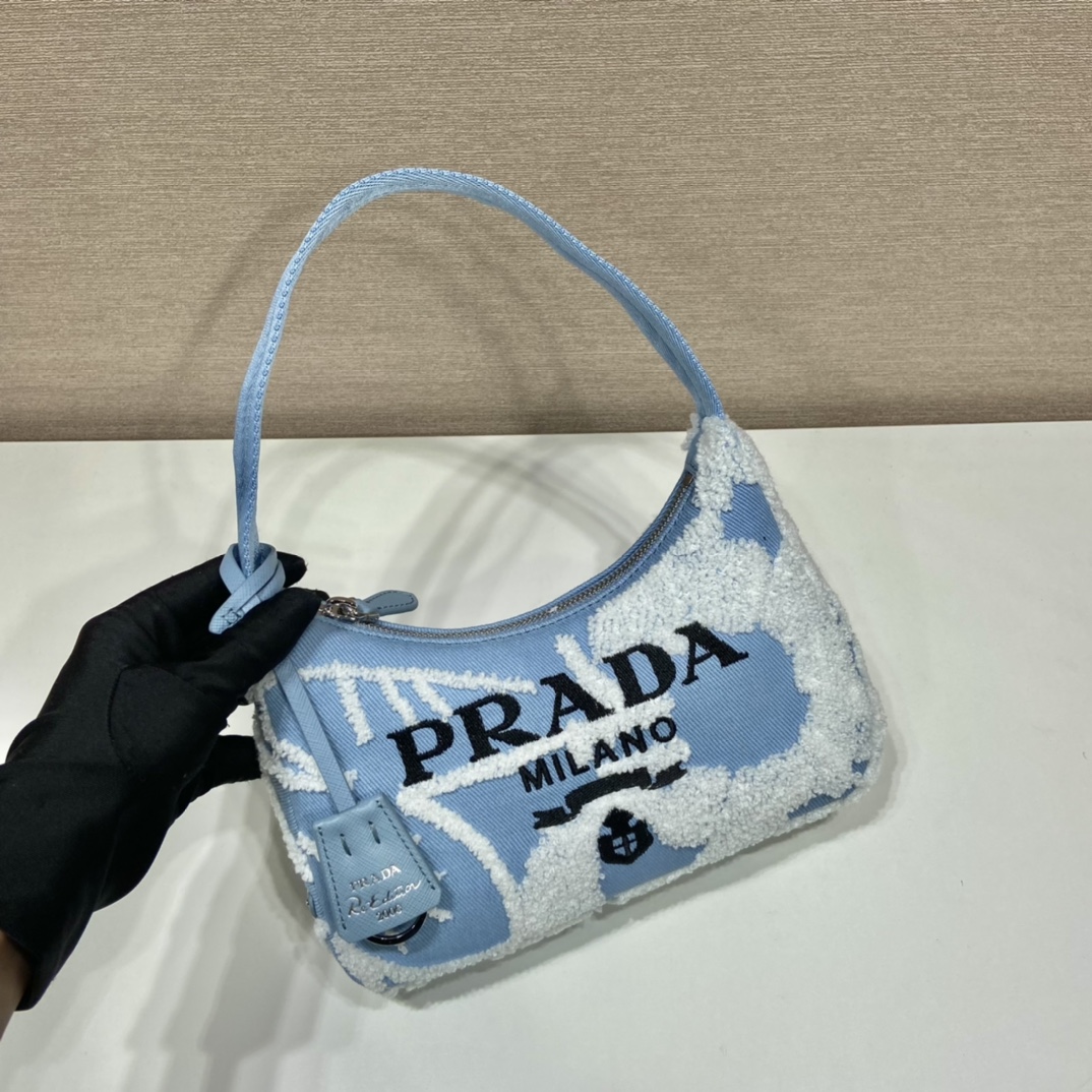 P*rada Bag Top Quality 23*17*6CM
