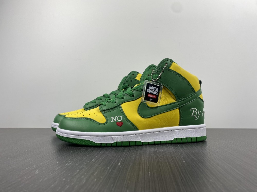 from Supreme x Nike SB Dunk High DN3741-700