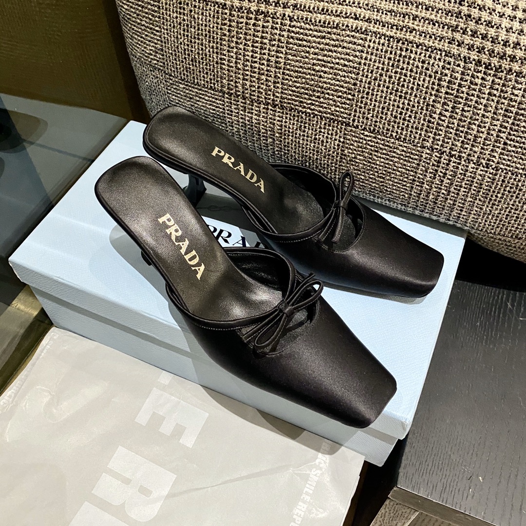 Women P*rada Top Sandals