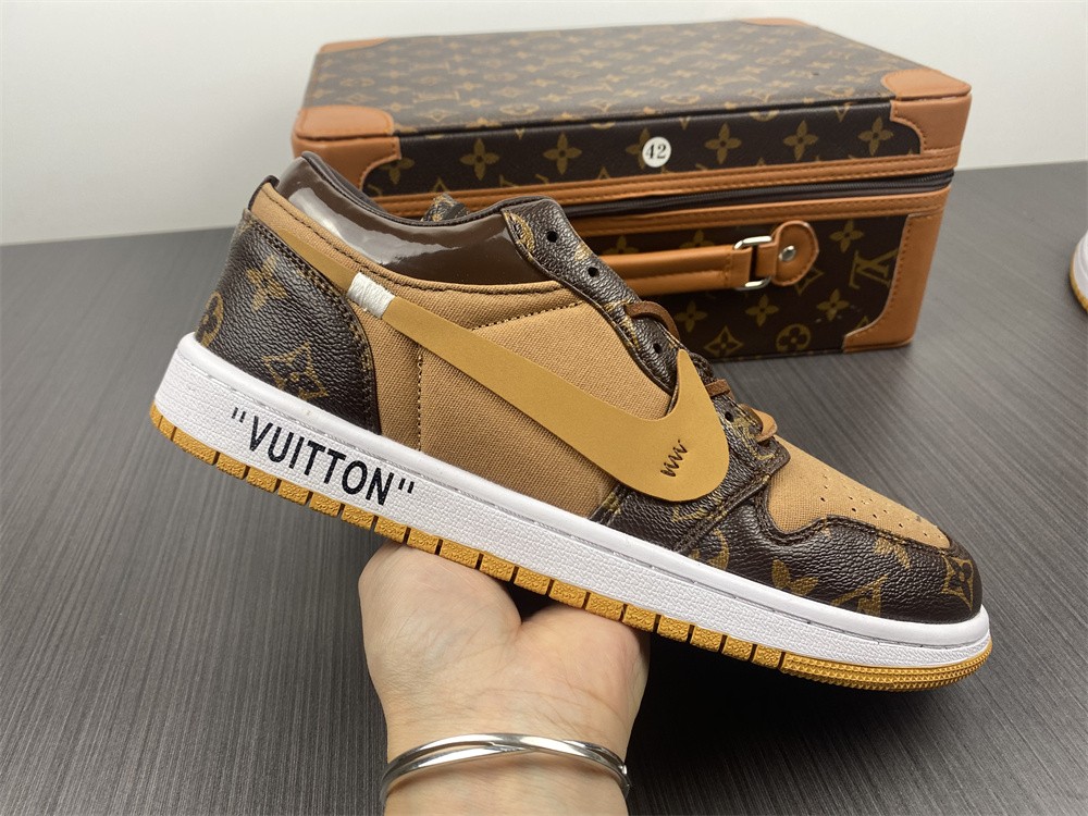 O*FF-W*HITE x Air Jordan 1 Low
