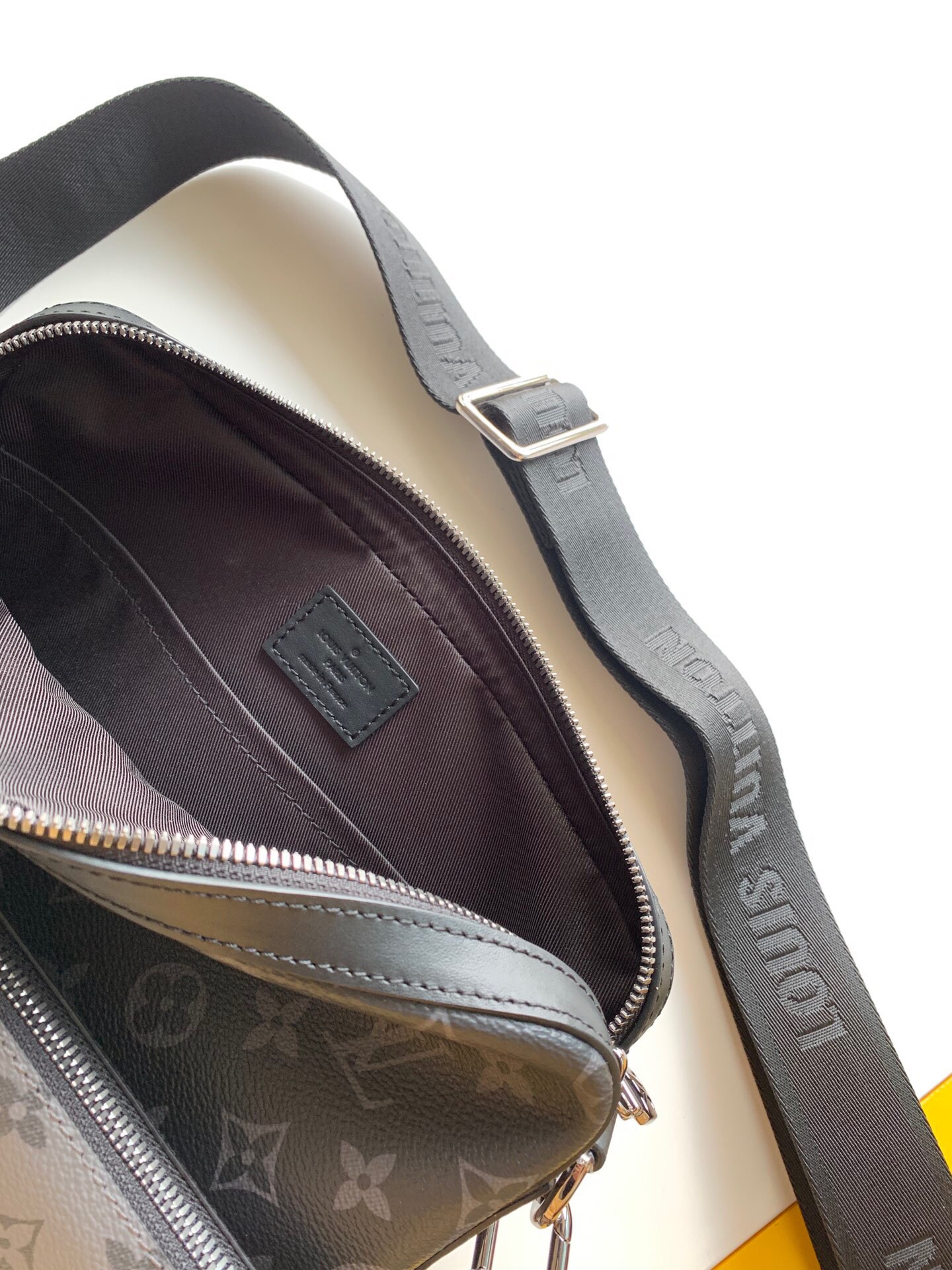 L*ouis V*uitton Bag Top Quality 26*18*5cm