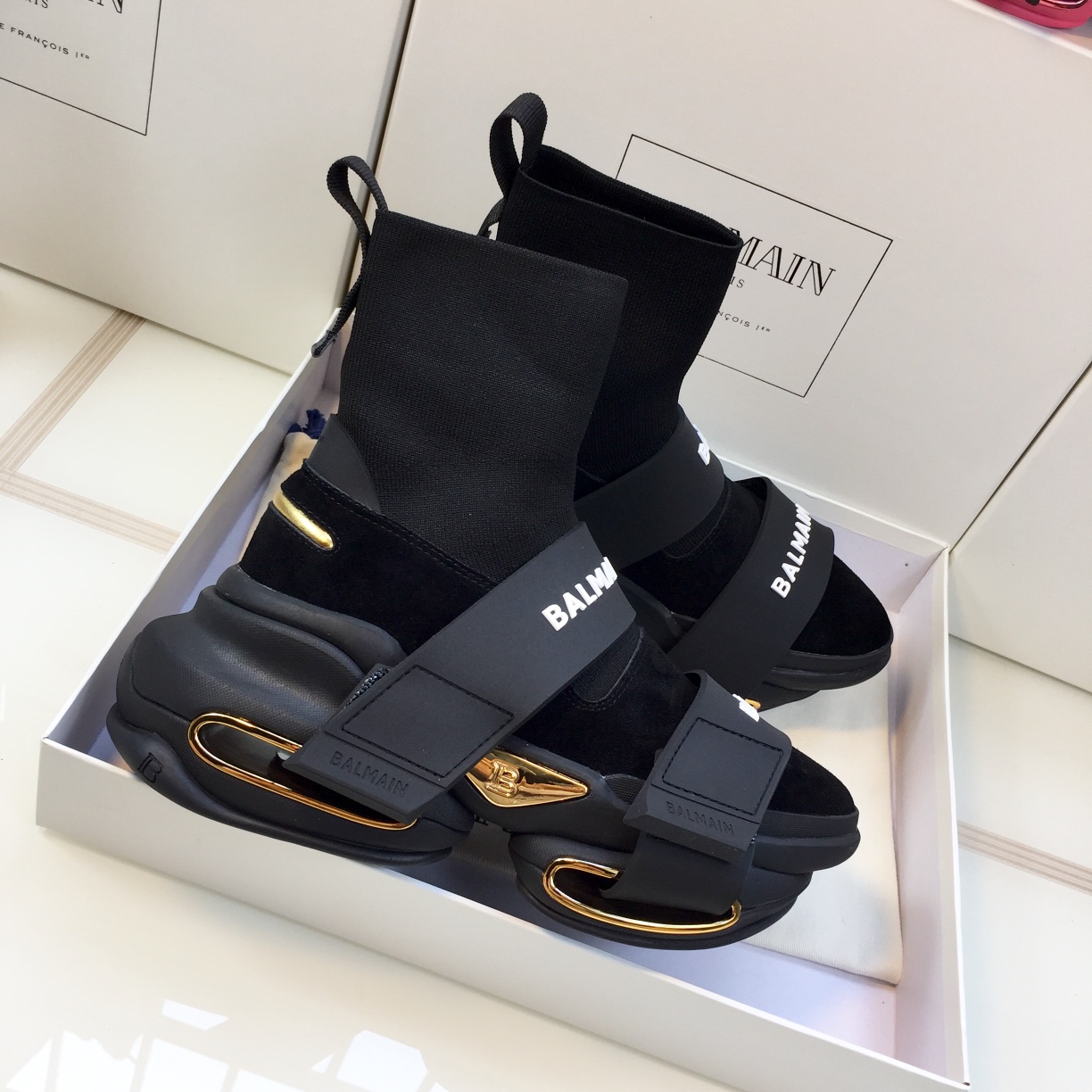 Women B*lmain Sneaker