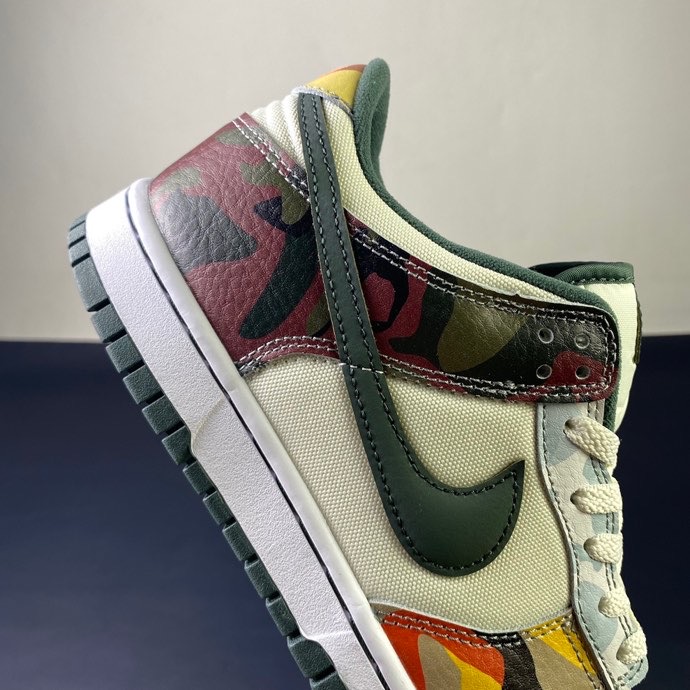 from Nike SB Dunk Low SE DH0957-001