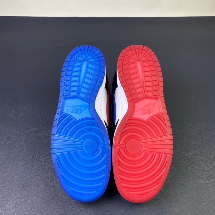 from Nike SB Dunk Low South Korea DM7708-100