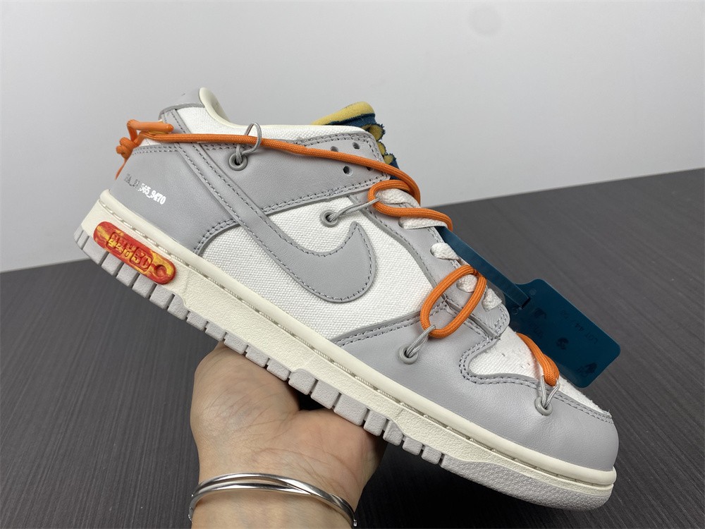from O*ff-W*hite x Nike Dunk Low