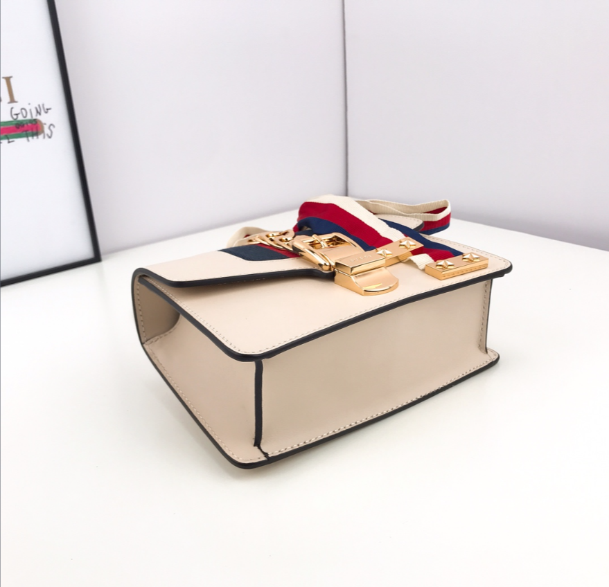 G*ucci Bag Top Quality 19*14*7.5CM