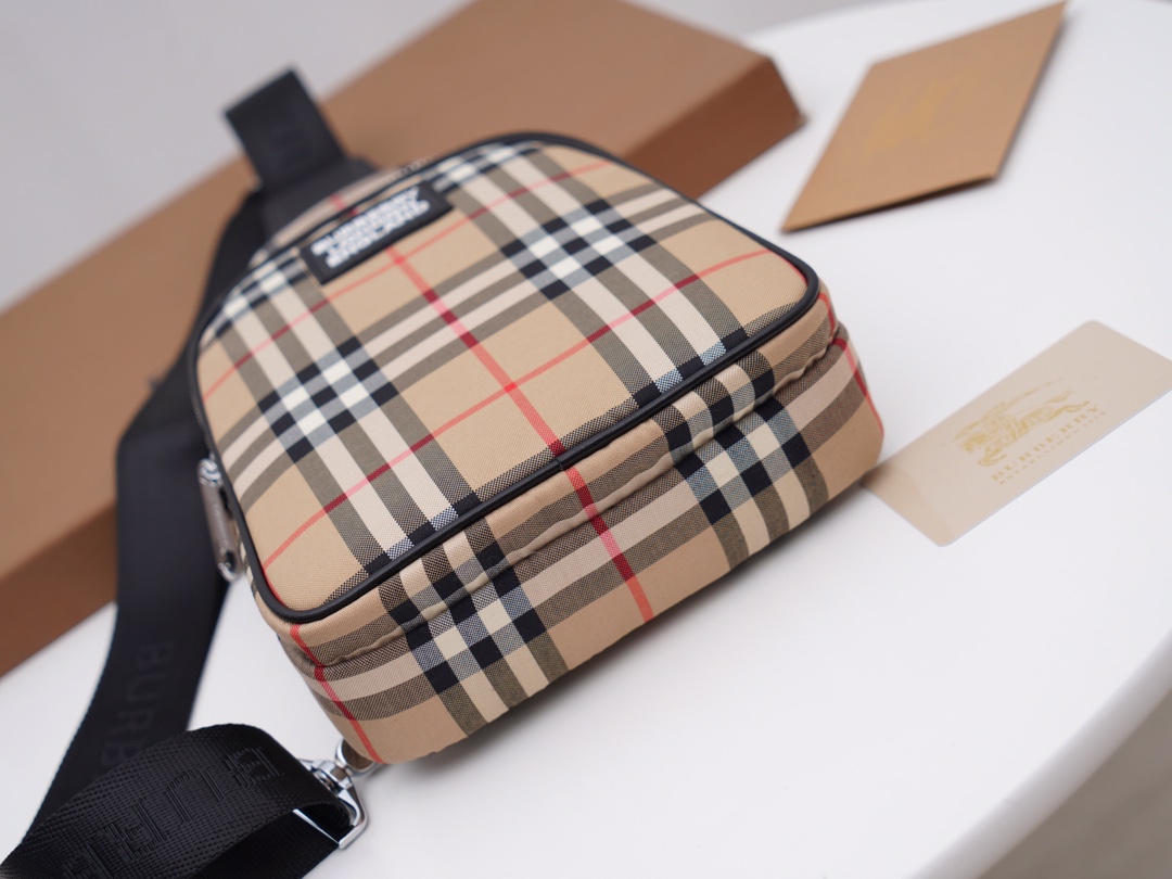 B*urberry Top Bag 20*29*5cm