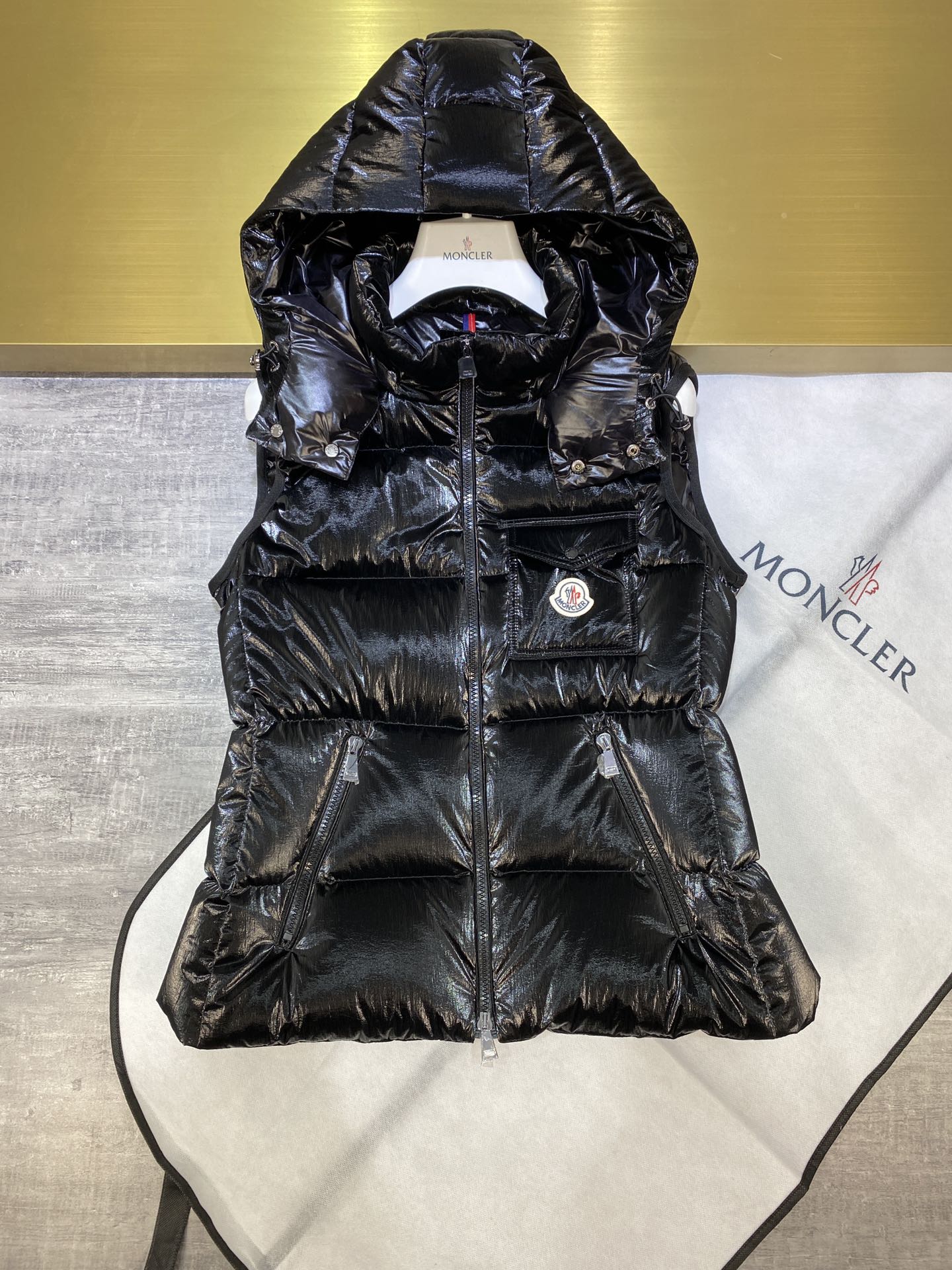 Women Jacket/Sweater Top Quality