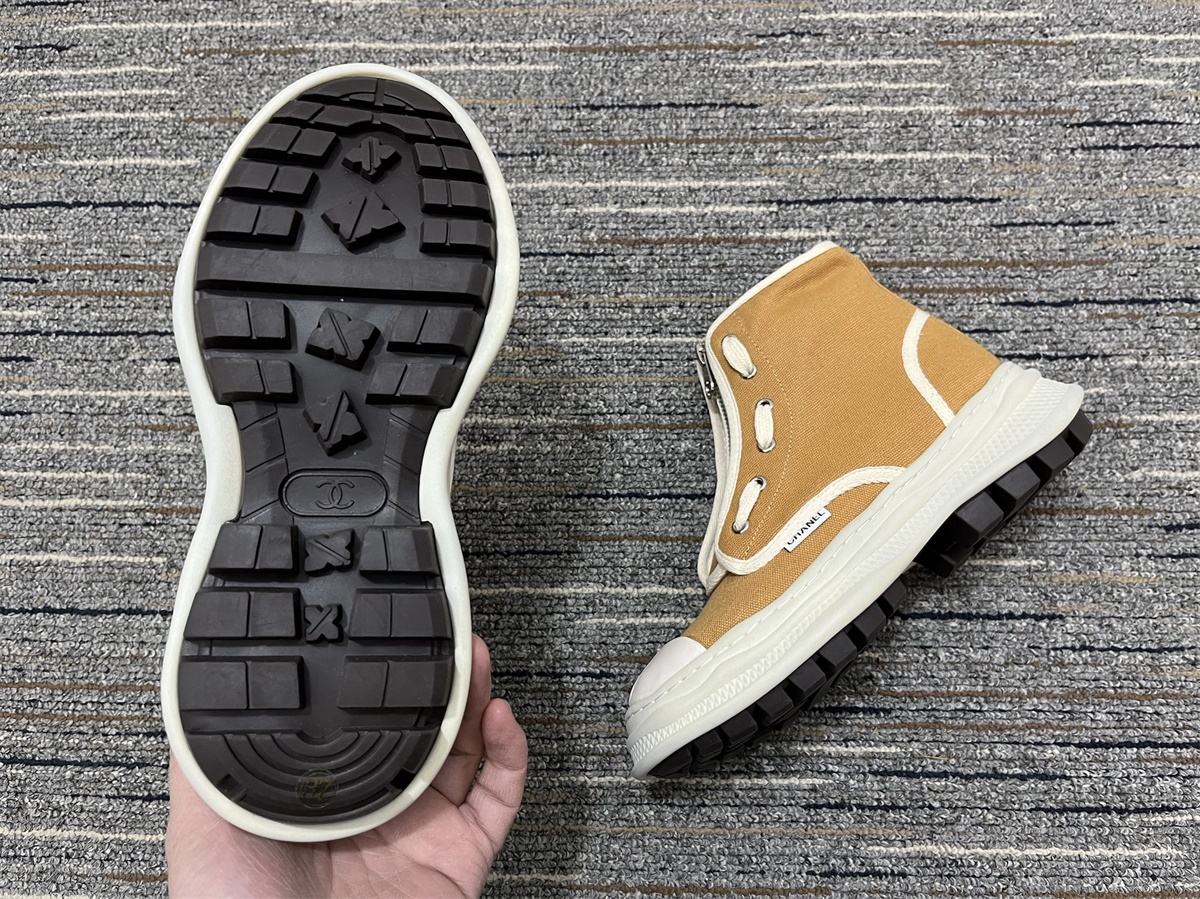 Women C*hanel Top Sneaker