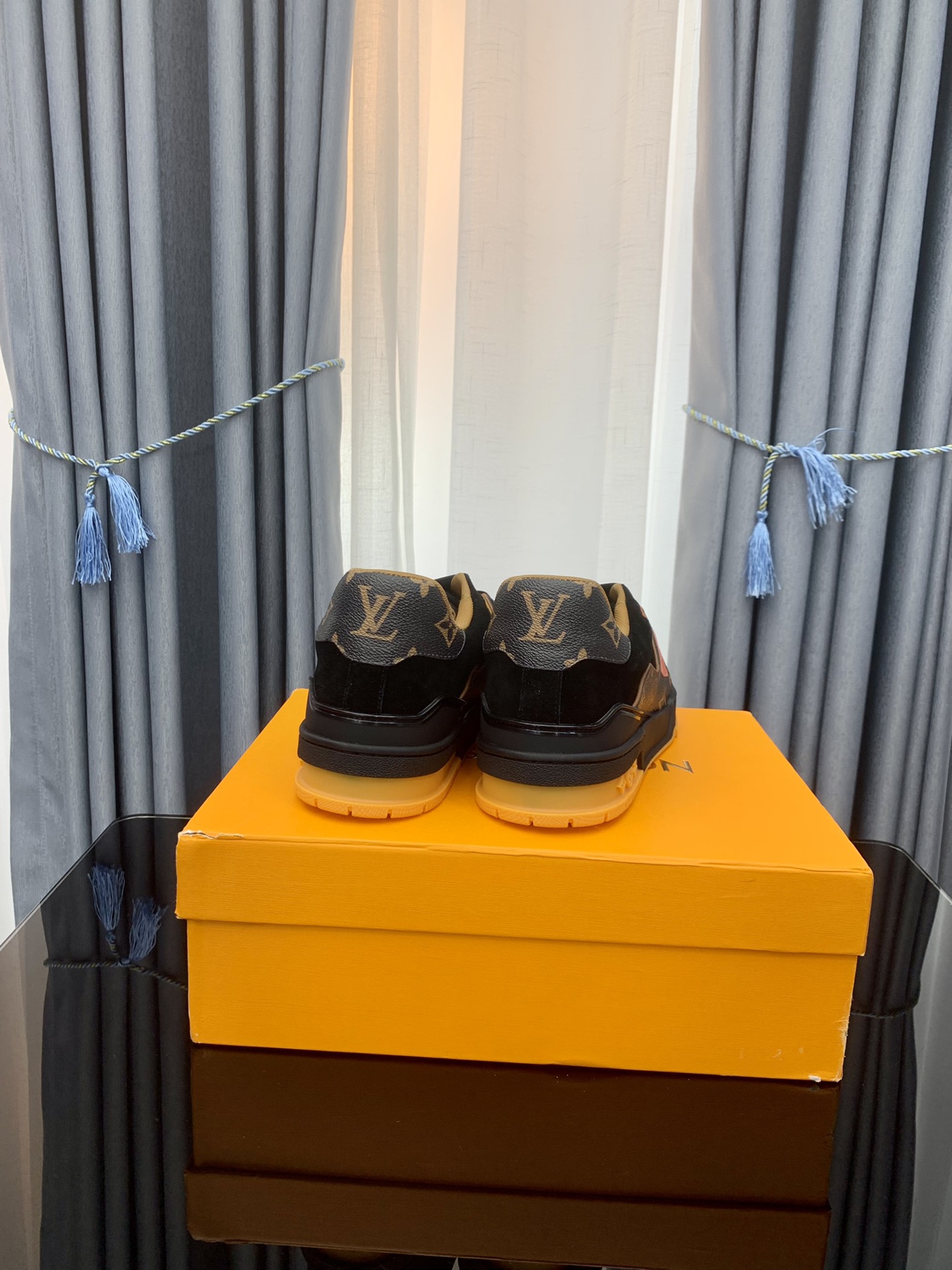 Men Women L*ouis V*uitton Top Sneakers