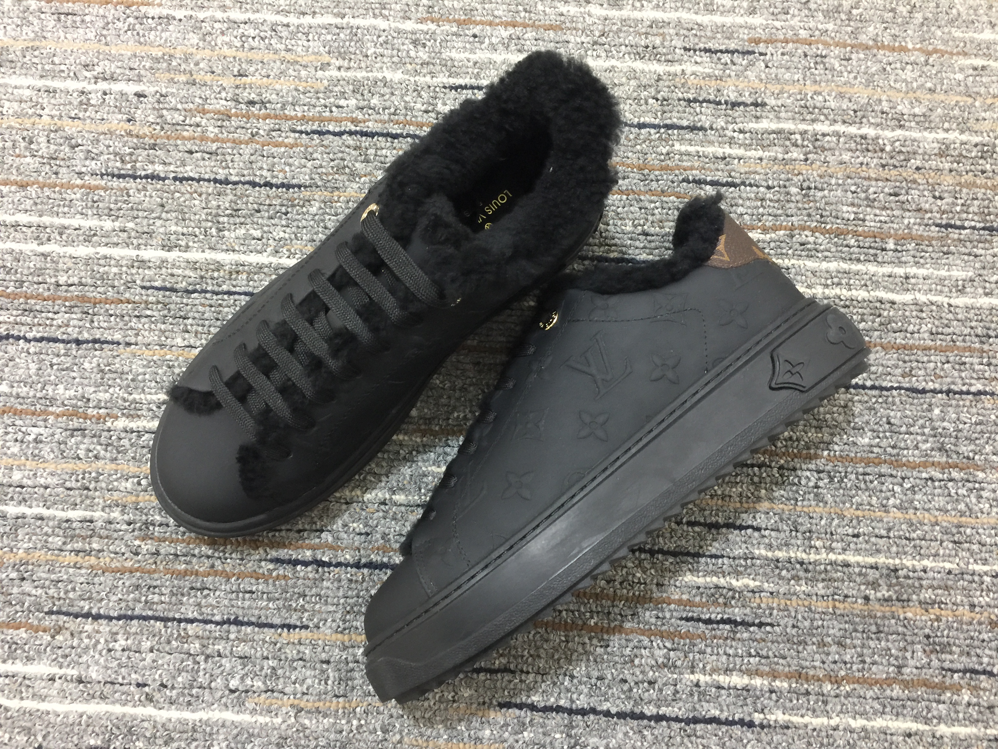 Men L*ouis V*uitton Top Sneaker