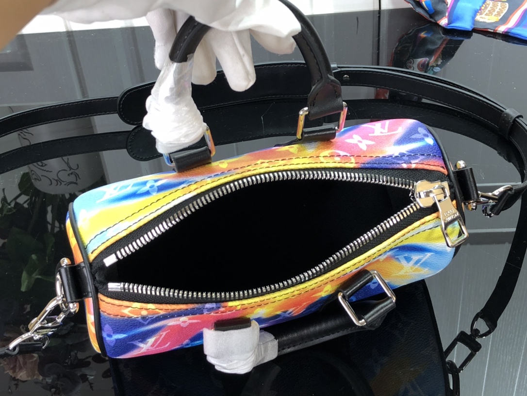 L*ouis V*uitton Top Bag 21*12*9cm