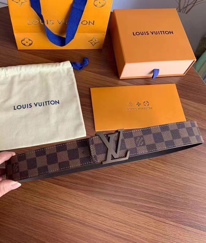 L*ouis V*uitton Belts Top Version