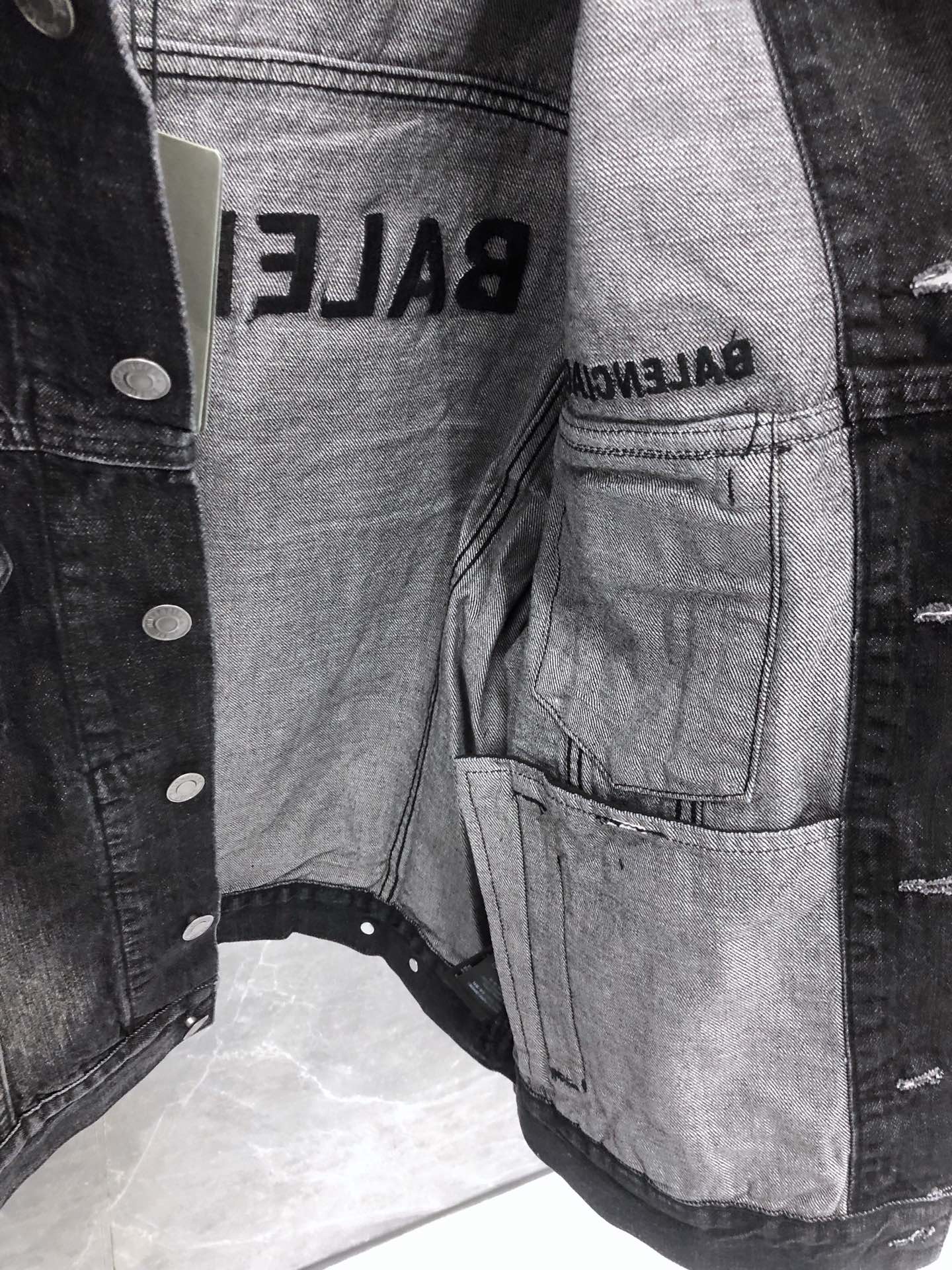 Men Jacket/Sweater Top Quality9