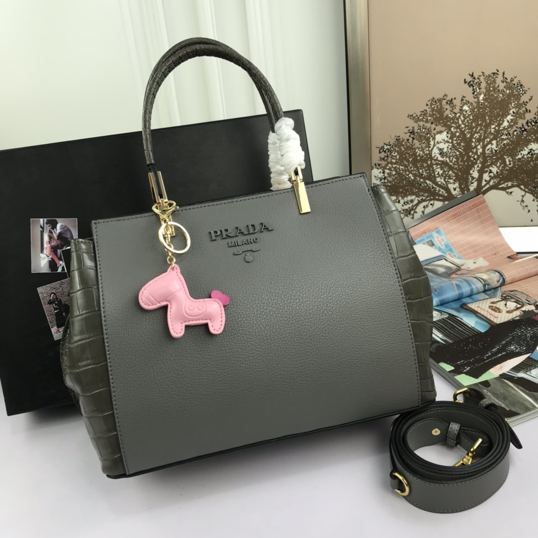 P*rada Top Bag 30*23*13cm