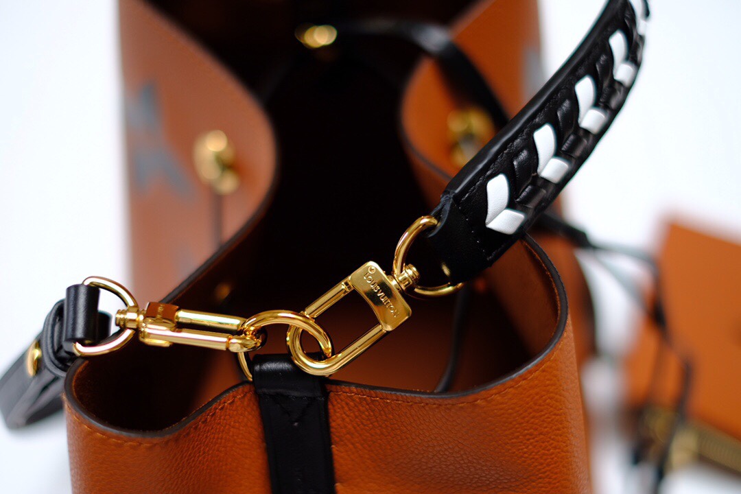 L*ouis V*uitton Bag Top Quality 26*26*17.5cm