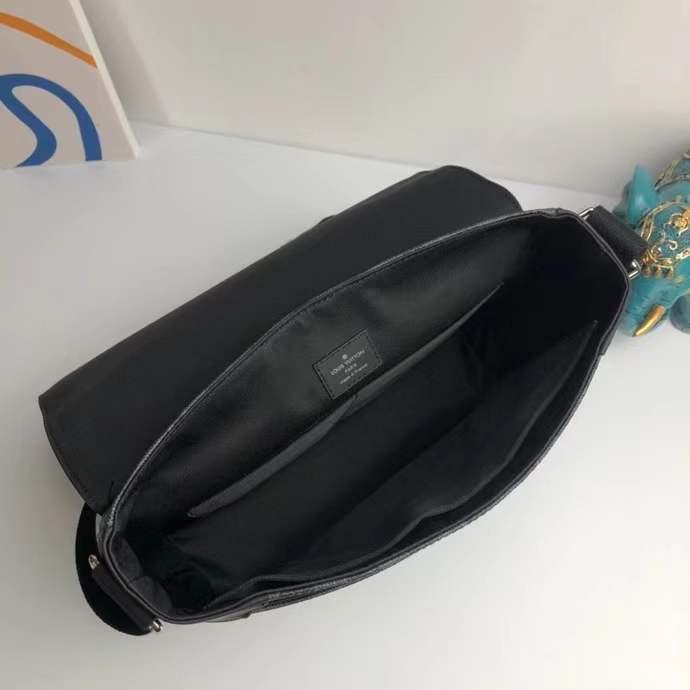 L*ouis V*uitton Top Bag