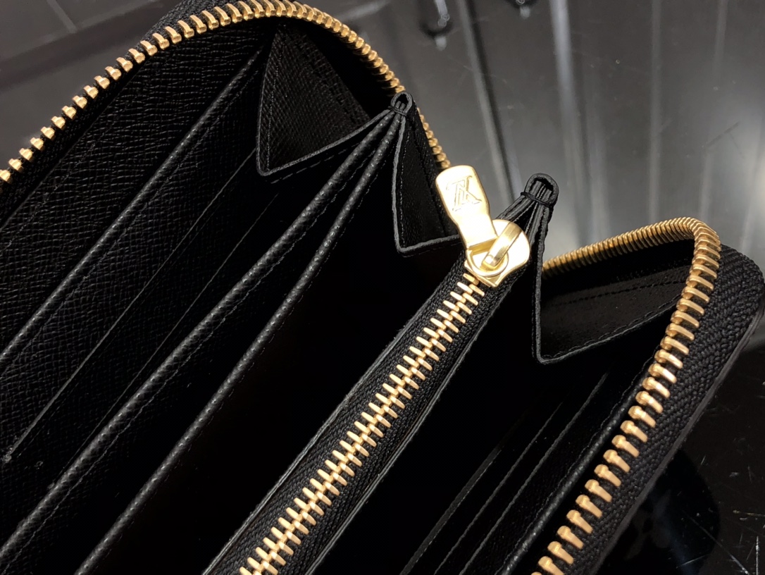 L*ouis V*uitton Bag Top Quality 19.5*10.5*2.5cm