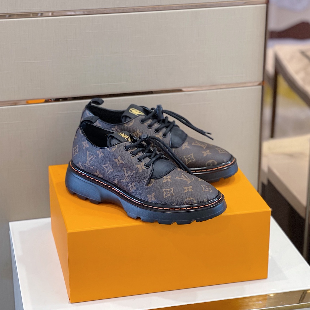 Men L*ouis V*uitton Top Sneaker