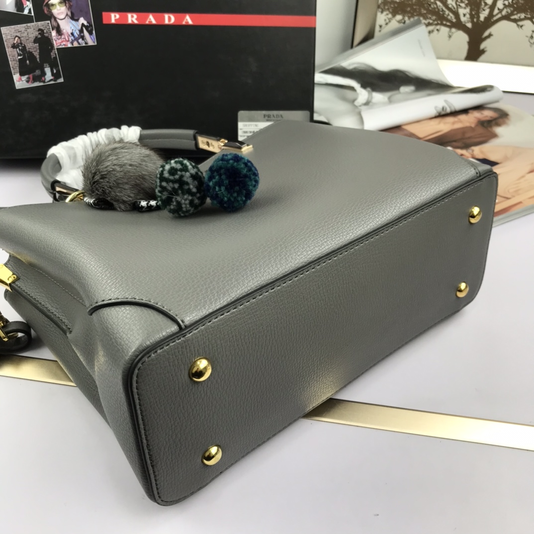 P*rada Top Bag 30*22*12cm