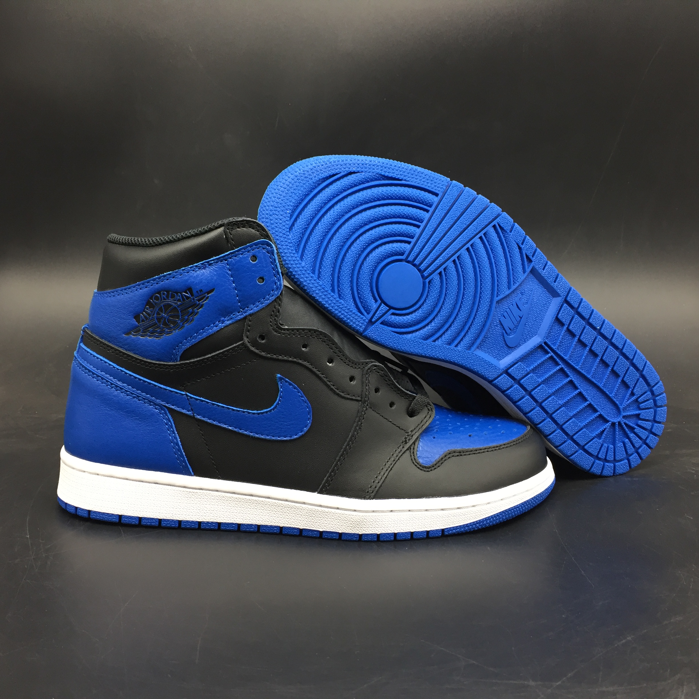 Air Jordan 1 OG Retro High Royal 555088-077