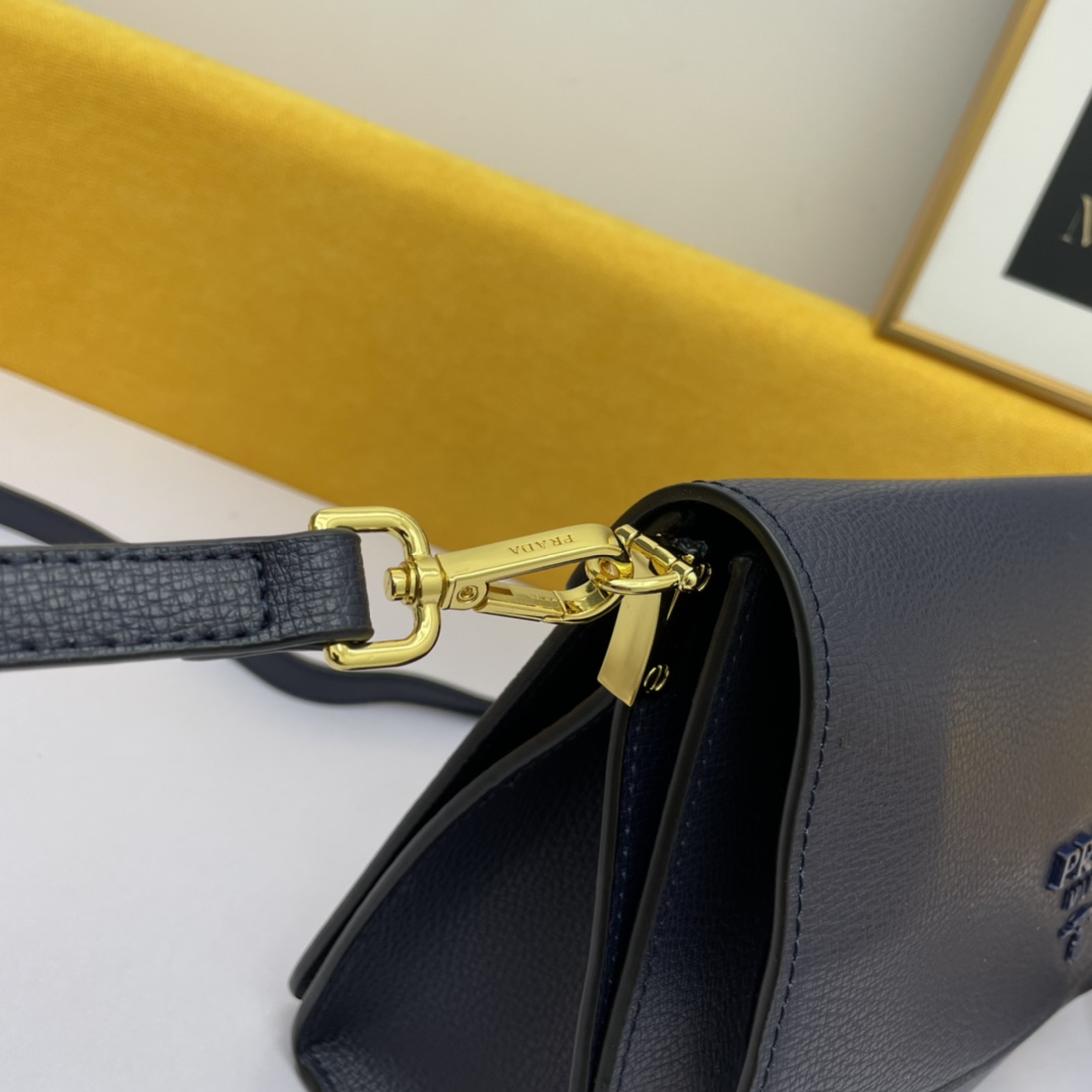 P*rada Top Bag 27*17*10cm