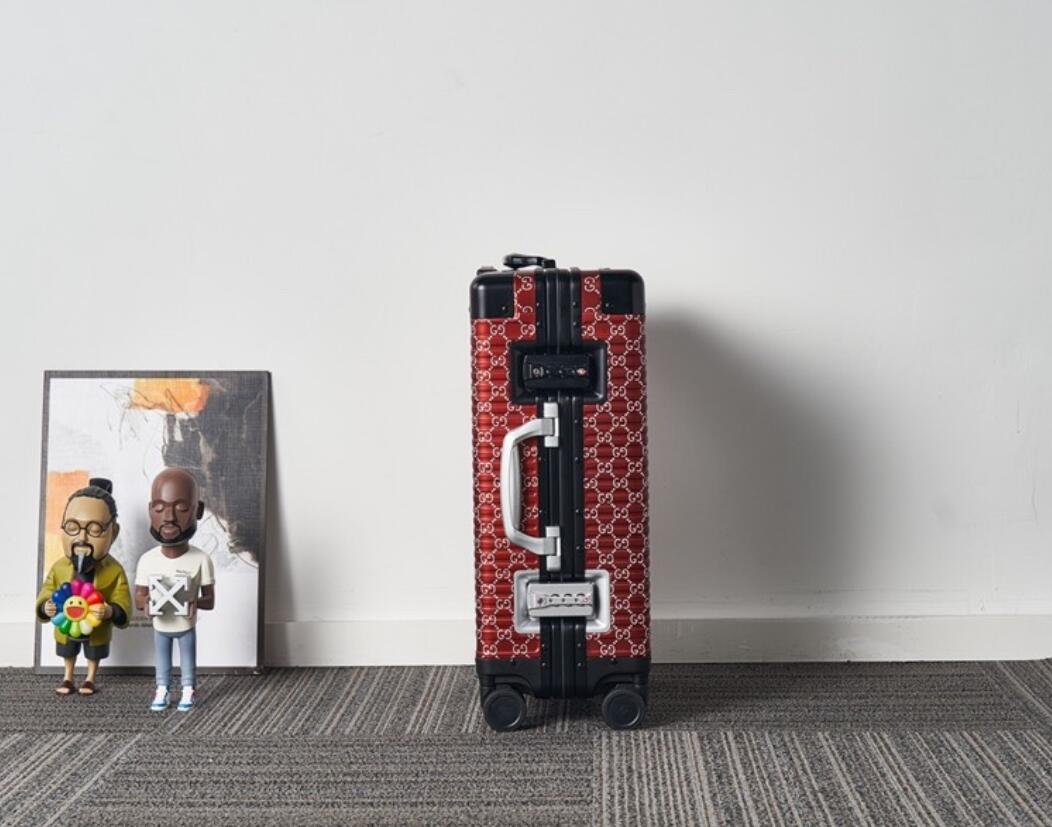 G*UCCI Luggage （）