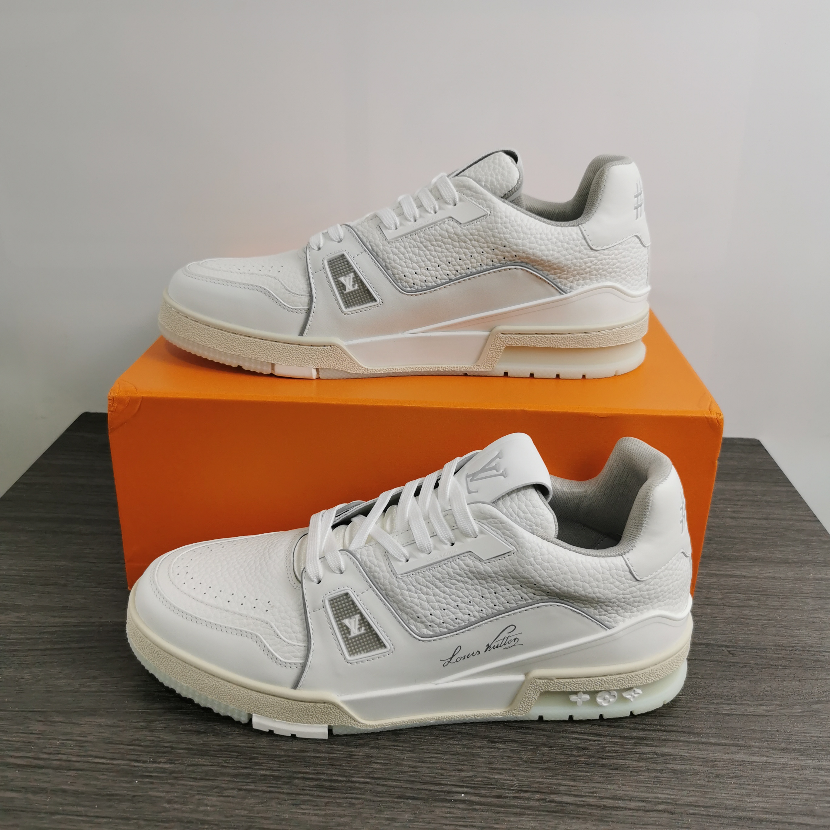 Men L*ouis V*uitton Top Sneaker