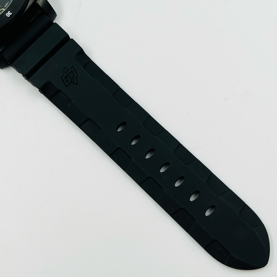 P*anerai Watches Top Quality 44.6*17.2mm