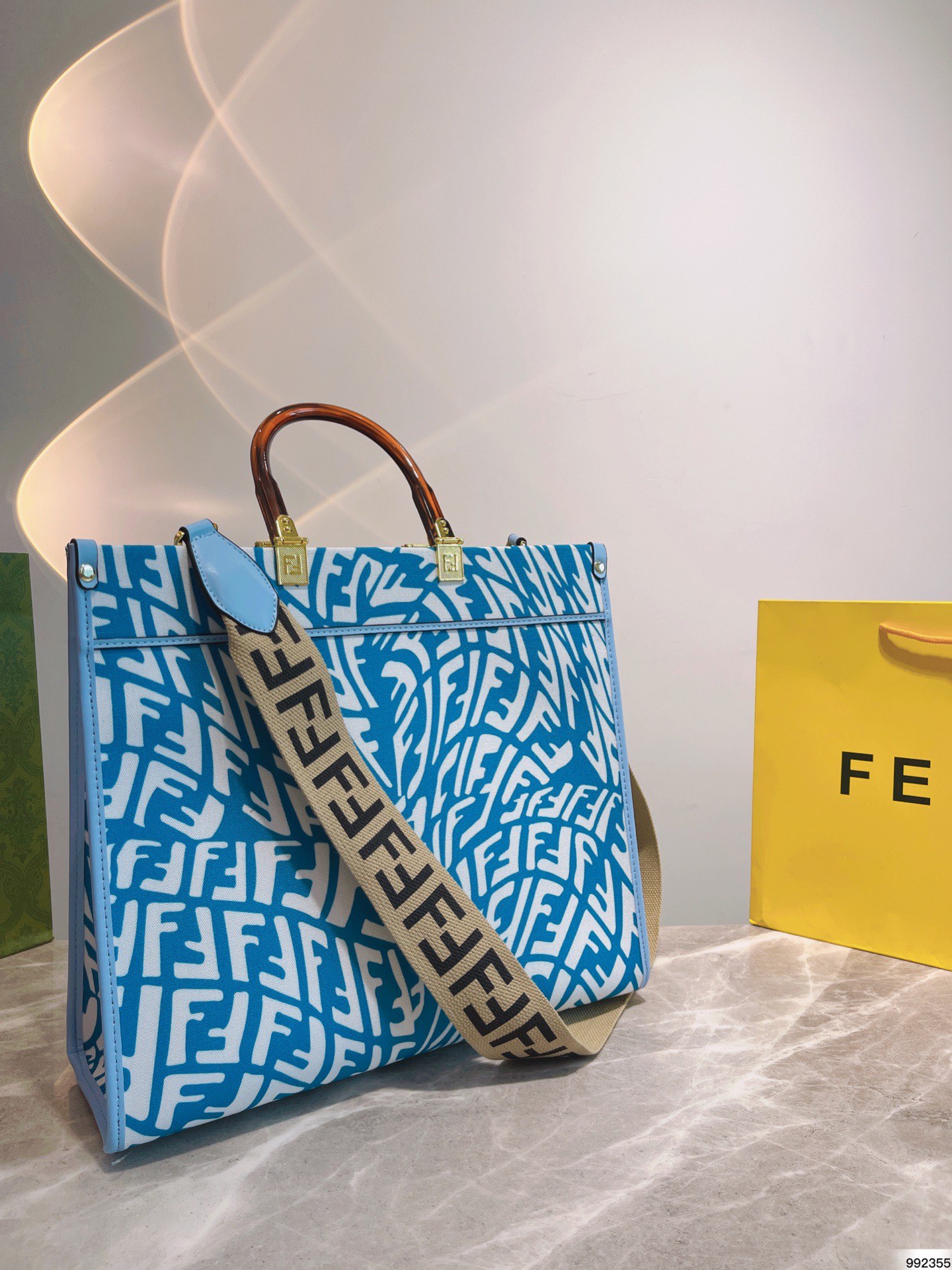 F*endi Top Bag 35*30cm