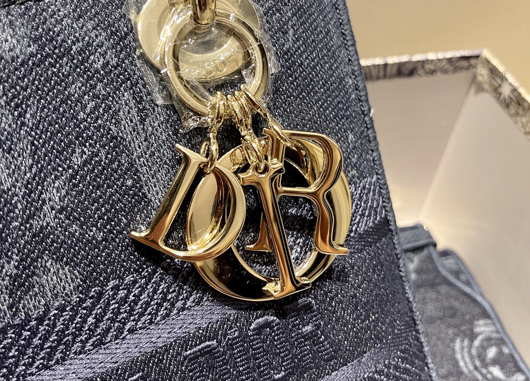 D*ior Top Bag 24*20*11cm