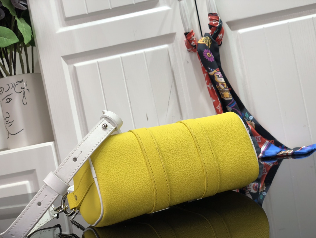 L*ouis V*uitton Top Bag 21*12*9cm