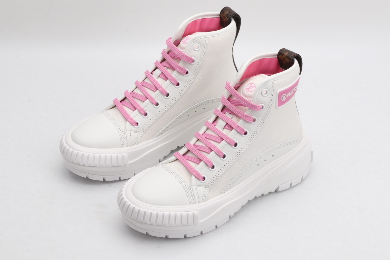 Women L*ouis V*uitton Top Sneaker