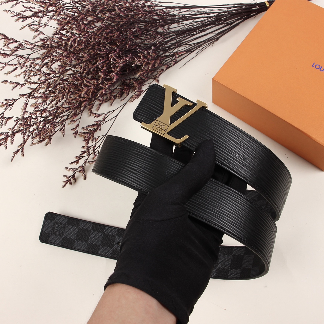 L*ouis V*uitton Belts Top Version