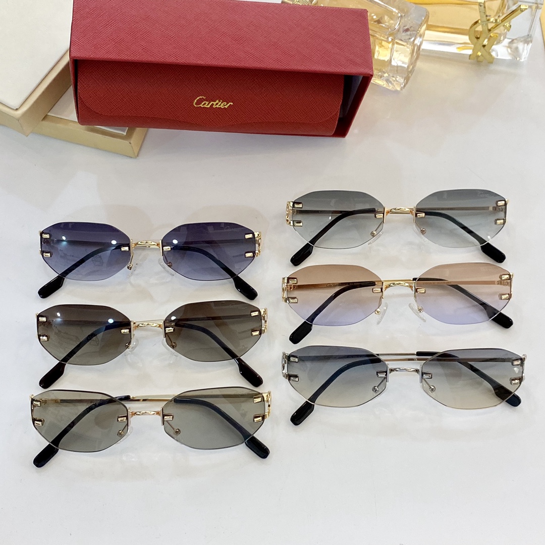 C*artier Glasses Top