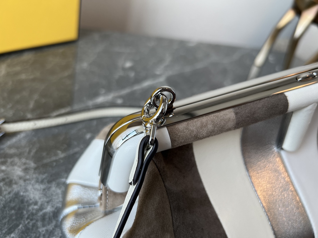 F*endi Bag Top Quality 26*9.5*18CM