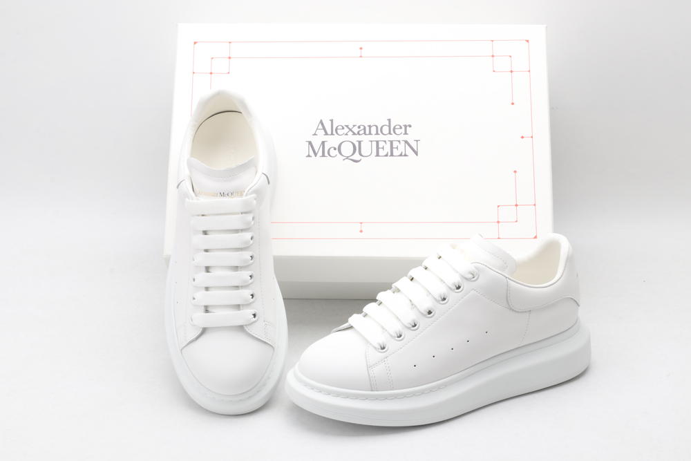 A*exander M*queen Sneaker